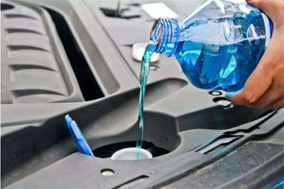 馬德威玻璃水 為愛車玻璃清潔保駕護(hù)航
